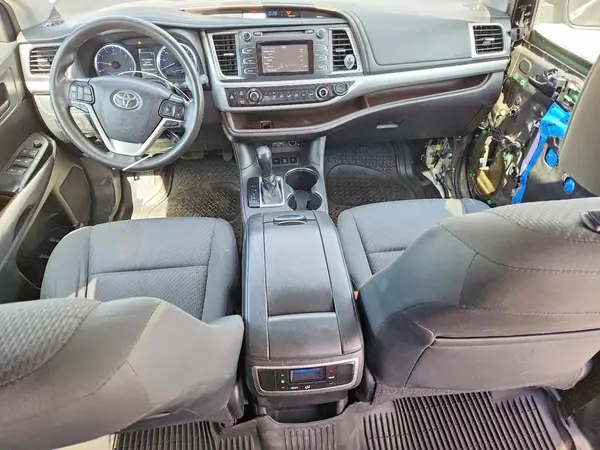 5TDBZRFH7KS971187 2019 TOYOTA HIGHLANDER - Image 8