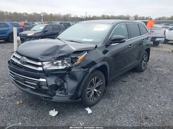 5TDBZRFH7KS994632 2019 TOYOTA HIGHLANDER - Image 2