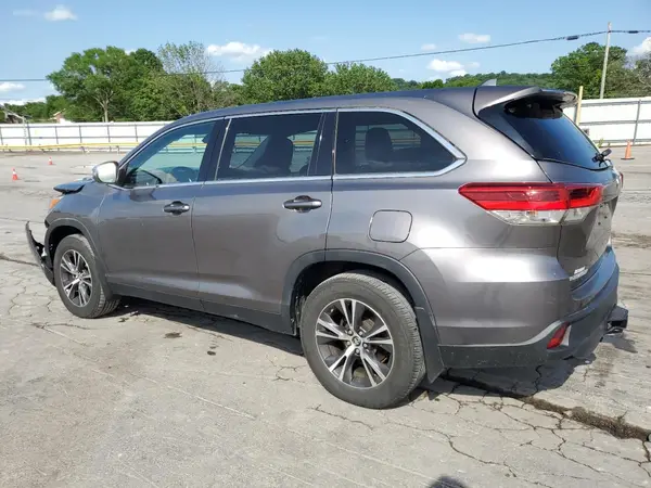 5TDBZRFH7KS999815 2019 TOYOTA HIGHLANDER - Image 2
