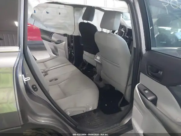 5TDBZRFH8HS386143 2017 TOYOTA HIGHLANDER - Image 8