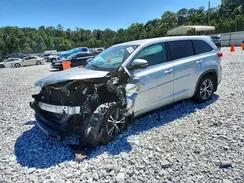 5TDBZRFH8HS431016 2017 TOYOTA HIGHLANDER