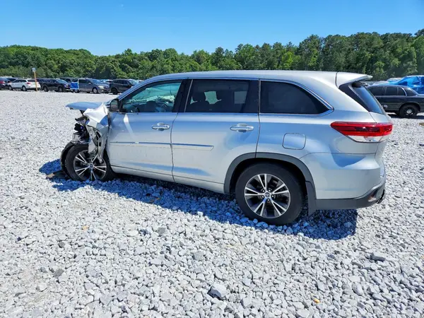 5TDBZRFH8HS431016 2017 TOYOTA HIGHLANDER - Image 2