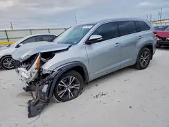 5TDBZRFH8HS462864 2017 TOYOTA HIGHLANDER