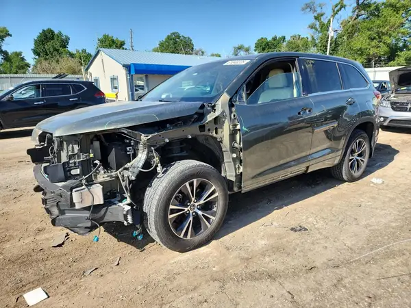 5TDBZRFH8HS477994 2017 TOYOTA HIGHLANDER - Image 1