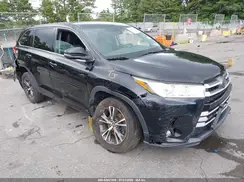 5TDBZRFH8JS897020 2018 TOYOTA HIGHLANDER