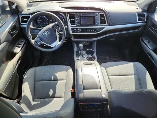 5TDBZRFH8KS705760 2019 TOYOTA HIGHLANDER - Image 8