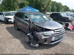 5TDBZRFH8KS917753 2019 TOYOTA HIGHLANDER