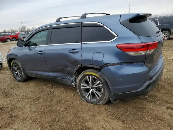 5TDBZRFH8KS932480 2019 TOYOTA HIGHLANDER - Image 2