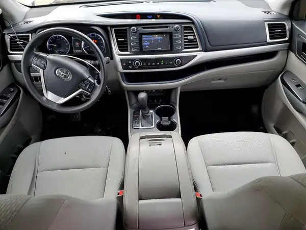 5TDBZRFH8KS932480 2019 TOYOTA HIGHLANDER - Image 8
