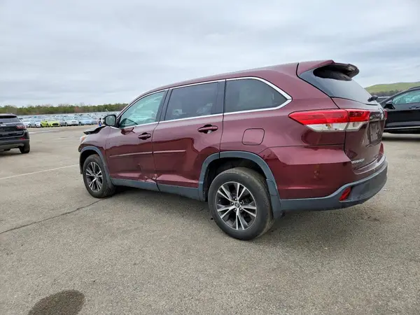 5TDBZRFH8KS953264 2019 TOYOTA HIGHLANDER - Image 2