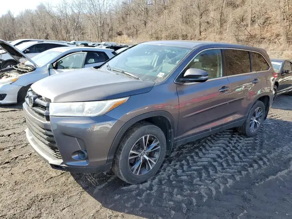 5TDBZRFH8KS966225 2019 TOYOTA HIGHLANDER - Image 1