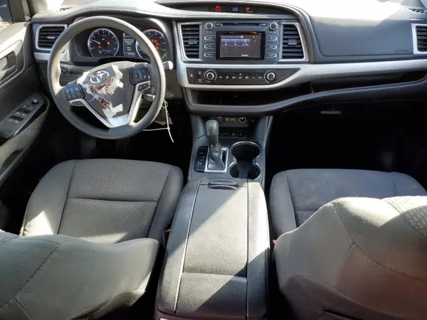5TDBZRFH8KS966225 2019 TOYOTA HIGHLANDER - Image 8