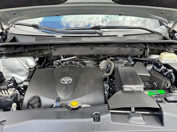 5TDBZRFH9HS367178 2017 TOYOTA HIGHLANDER - Image 8