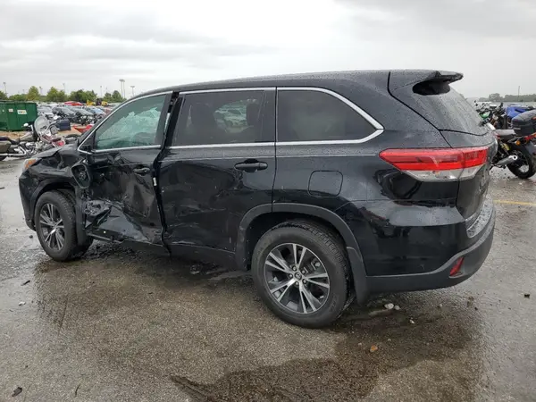 5TDBZRFH9HS413950 2017 TOYOTA HIGHLANDER - Image 2