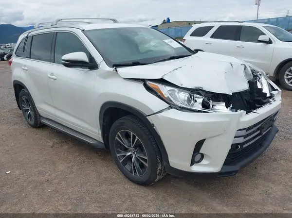 5TDBZRFH9JS804991 2018 TOYOTA HIGHLANDER - Image 1
