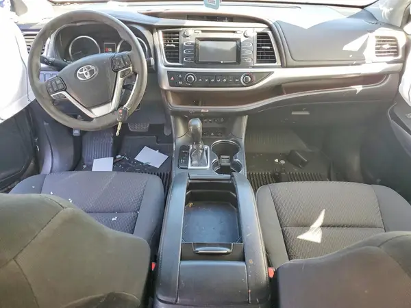 5TDBZRFH9KS747483 2019 TOYOTA HIGHLANDER - Image 8