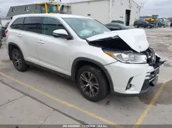 5TDBZRFH9KS932424 2019 TOYOTA HIGHLANDER