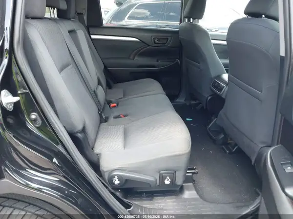 5TDBZRFH9KS946629 2019 TOYOTA HIGHLANDER - Image 8