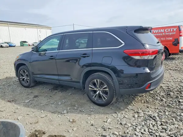 5TDBZRFH9KS988900 2019 TOYOTA HIGHLANDER - Image 2