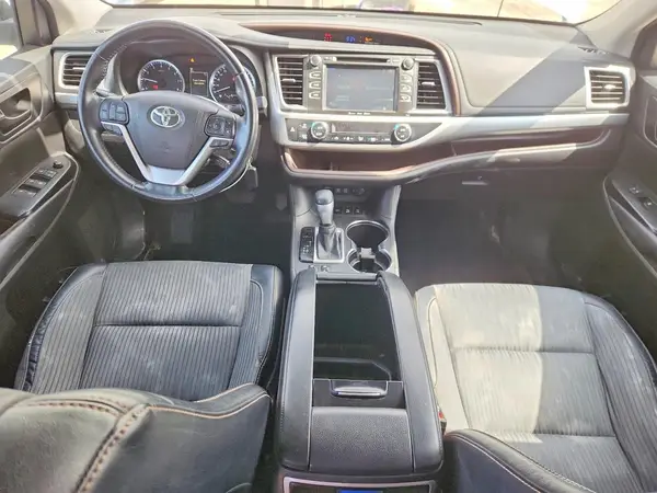 5TDBZRFHXHS419188 2017 TOYOTA HIGHLANDER - Image 8