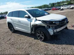 5TDBZRFHXJS496049 2018 TOYOTA HIGHLANDER