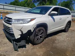 5TDBZRFHXJS818303 2018 TOYOTA HIGHLANDER