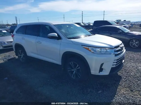 5TDBZRFHXKS956909 2019 TOYOTA HIGHLANDER - Image 1