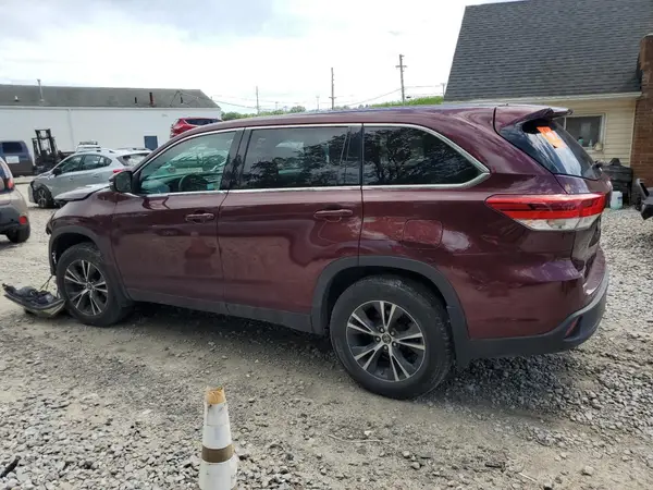 5TDBZRFHXKS962659 2019 TOYOTA HIGHLANDER - Image 2