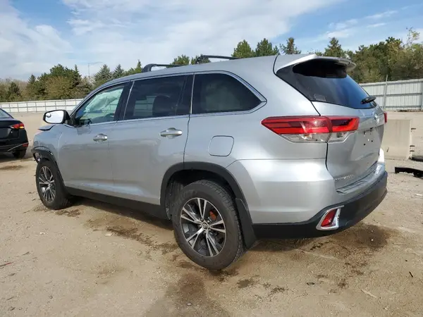5TDBZRFHXKS981194 2019 TOYOTA HIGHLANDER - Image 2