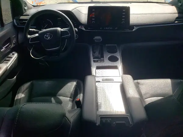 5TDCRKEC0PS146455 2023 TOYOTA SIENNA - Image 8