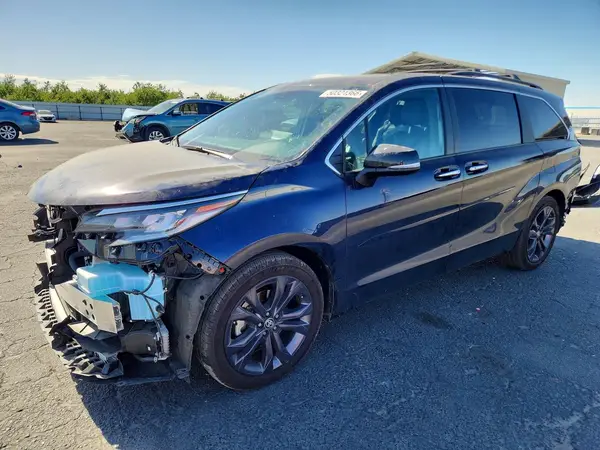 5TDCRKEC5RS205874 2024 TOYOTA SIENNA - Image 1