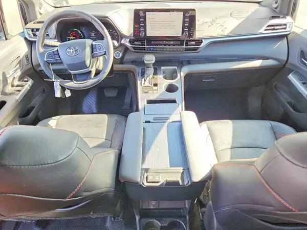 5TDCRKEC5RS205874 2024 TOYOTA SIENNA - Image 8