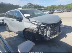 5TDCRKEC8SS244951 2025 TOYOTA SIENNA
