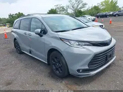 5TDCSKFC2SS173152 2025 TOYOTA SIENNA