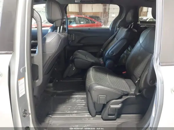 5TDCSKFC4PS084352 2023 TOYOTA SIENNA - Image 8