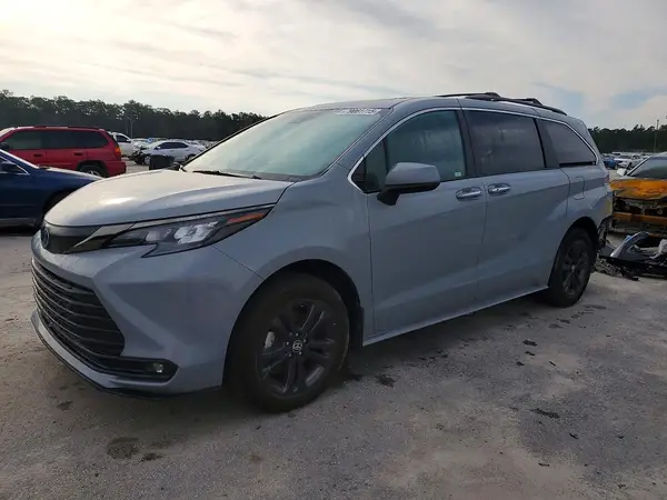 5TDCSKFC5RS117605 2024 TOYOTA SIENNA - Image 1