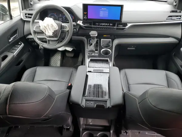 5TDCSKFC5SS179558 2025 TOYOTA SIENNA - Image 8