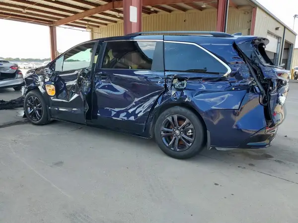 5TDCSKFC6RS116771 2024 TOYOTA SIENNA - Image 2