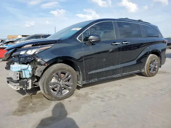 5TDCSKFC6RS122358 2024 TOYOTA SIENNA - Image 1