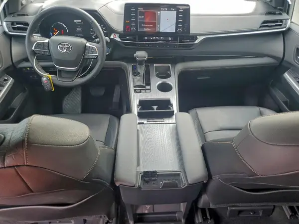 5TDCSKFC7RS144112 2024 TOYOTA SIENNA - Image 8