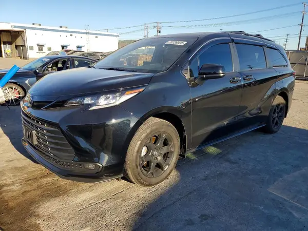 5TDCSKFC7SS200135 2025 TOYOTA SIENNA - Image 1