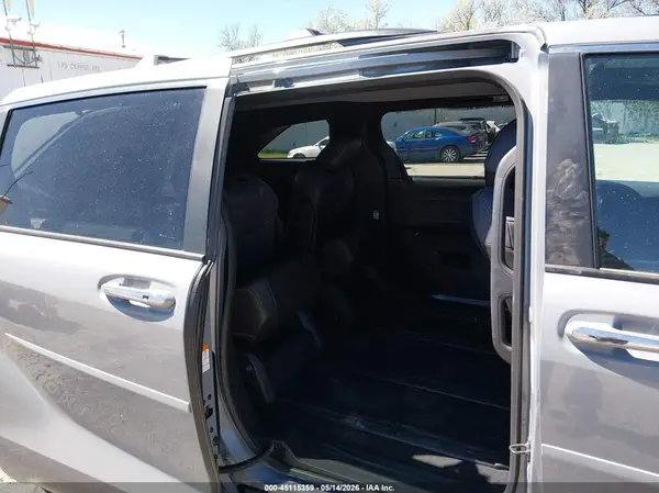 5TDCSKFC8RS122149 2024 TOYOTA SIENNA - Image 8