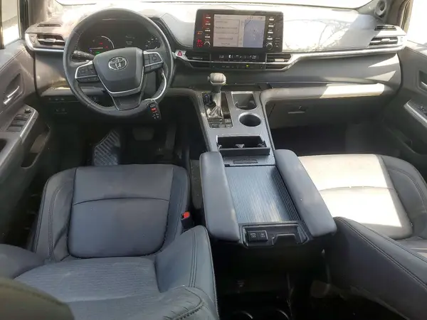 5TDCSKFC9RS120281 2024 TOYOTA SIENNA - Image 8