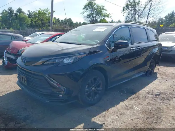5TDCSKFCXRS112013 2024 TOYOTA SIENNA - Image 2
