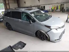 5TDCSKFCXRS117888 2024 TOYOTA SIENNA