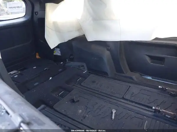 5TDCSKFCXSS183721 2025 TOYOTA SIENNA - Image 8