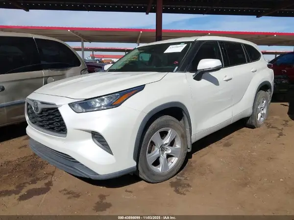 5TDCZRAH0LS501435 2020 TOYOTA HIGHLANDER - Image 2