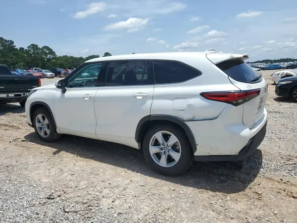 5TDCZRAH0MS076476 2021 TOYOTA HIGHLANDER - Image 2