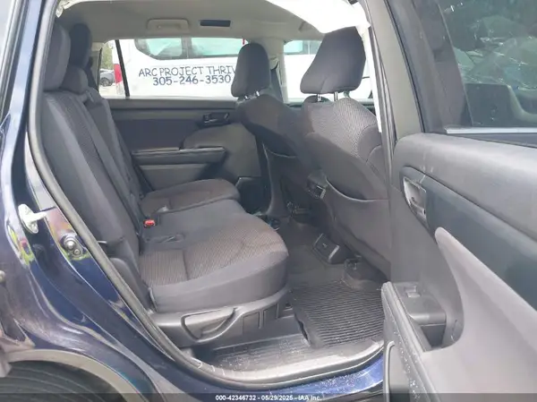5TDCZRAH0MS078583 2021 TOYOTA HIGHLANDER - Image 8