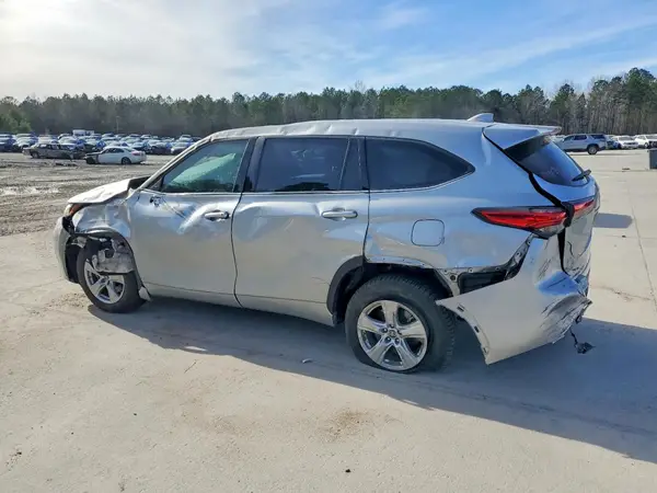 5TDCZRAH0MS080284 2021 TOYOTA HIGHLANDER - Image 2